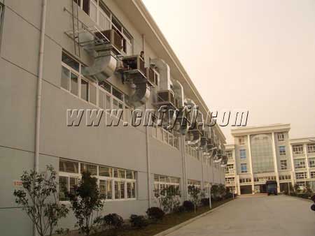 ���³����������յ�ͨ�繤��